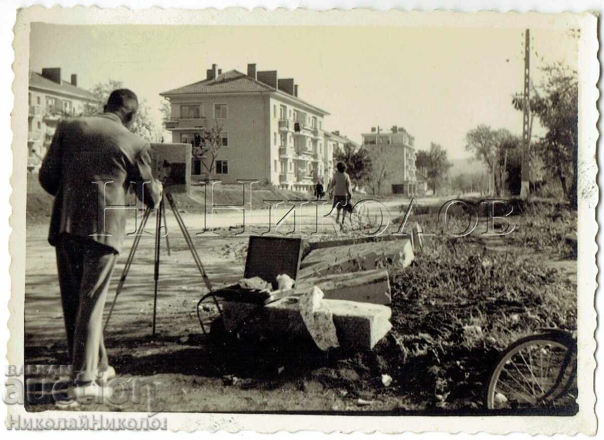 SMALL OLD PHOTO INSPIRED URBANIST ARTIST J755 SMALL OLD PHOTO INSPIRED URBANIST ARTIST J755