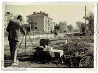 SMALL OLD PHOTO INSPIRED URBANIST ARTIST J755