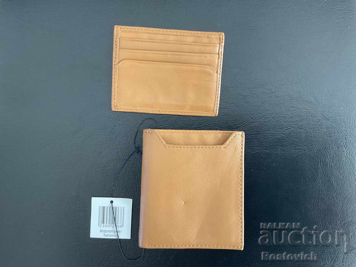 Portofelul din piele pentru carduri (mini portofel / etui pentru carduri) «HEMA cu preț € 17.99 | 35.19 BGN Portofelul din piele pentru carduri (mini portofel / etui pentru carduri) «HEMA cu preț € 17.99 | 35.19 BGN