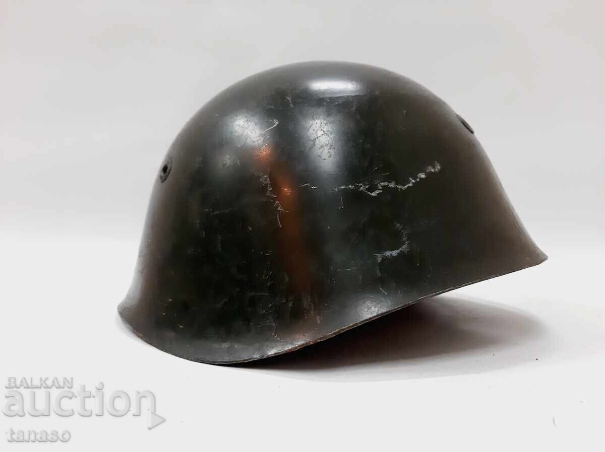 Bulgarian army steel helmet, M51/72 helmet, size 57 - 5 Bulgarian army steel helmet, M51/72 helmet, size 57 - 5