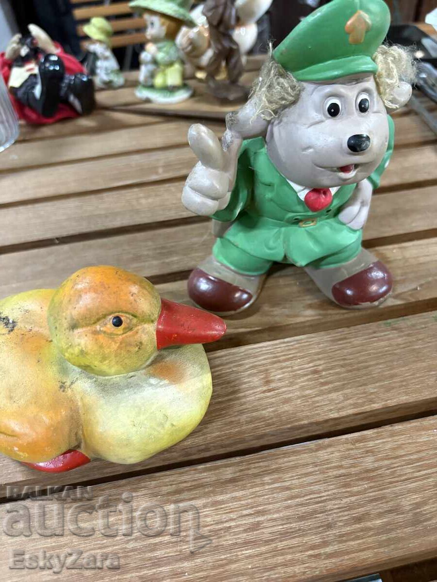 Figurine