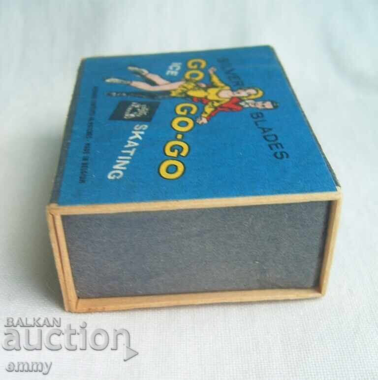 Auction Collectible matches, full matchbox, Belgium Auction Collectible matches, full matchbox, Belgium