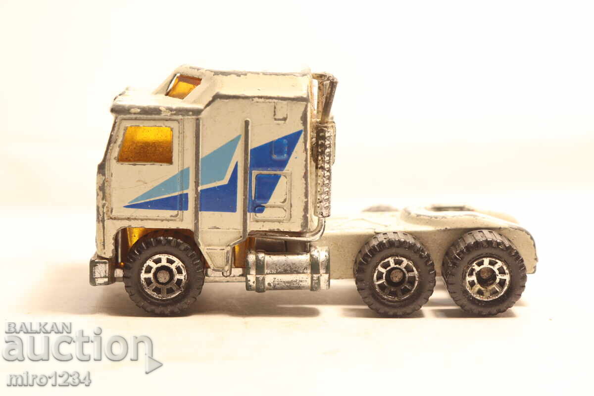 1/64 MATCHBOX NASA TRUCK CAR MODEL