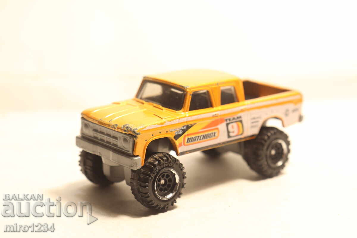 MODEL CAMION MAȘINUȚĂ MATCHBOX 1/64 - 5