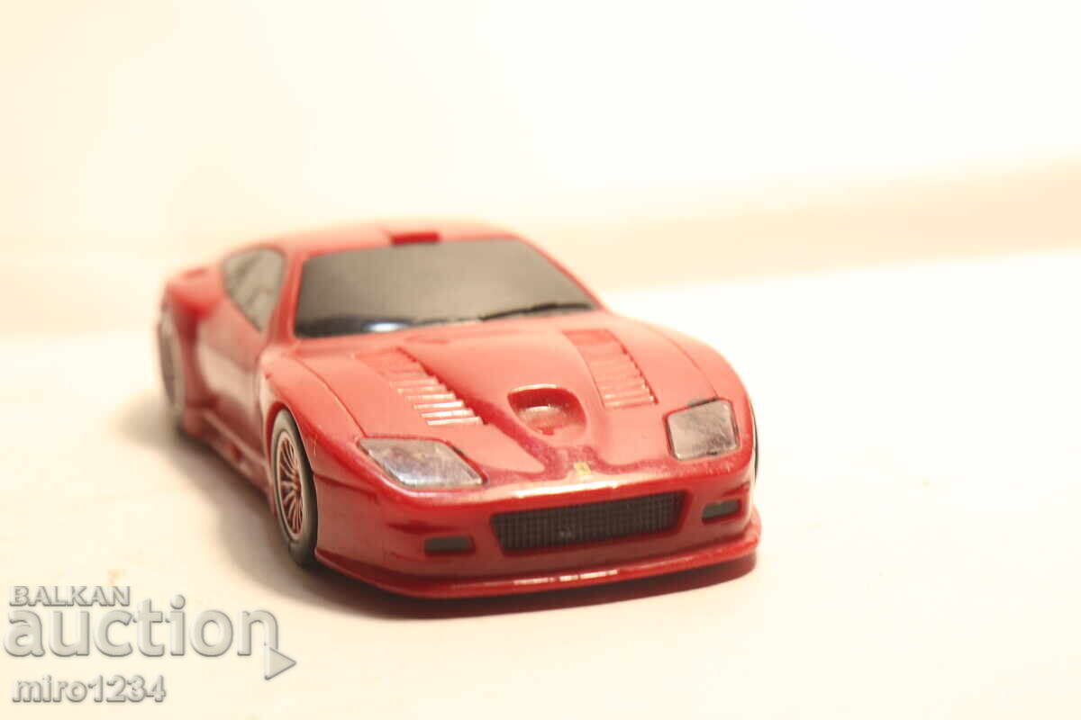 Delivery of 1/34 SHELL V-POWER FERRARI TOY CAR MODEL
