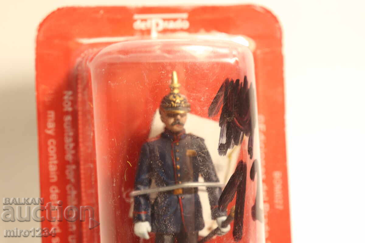 FIGURINĂ POMPIER DEL PRADO UNIFORMĂ cu preț € 0.01 | 0.02 BGN