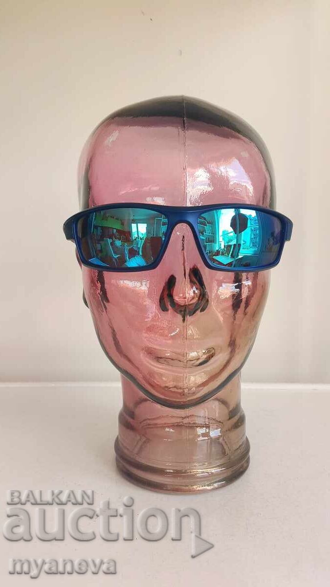 Polarized Eyewear sunglasses, sporty-elegant