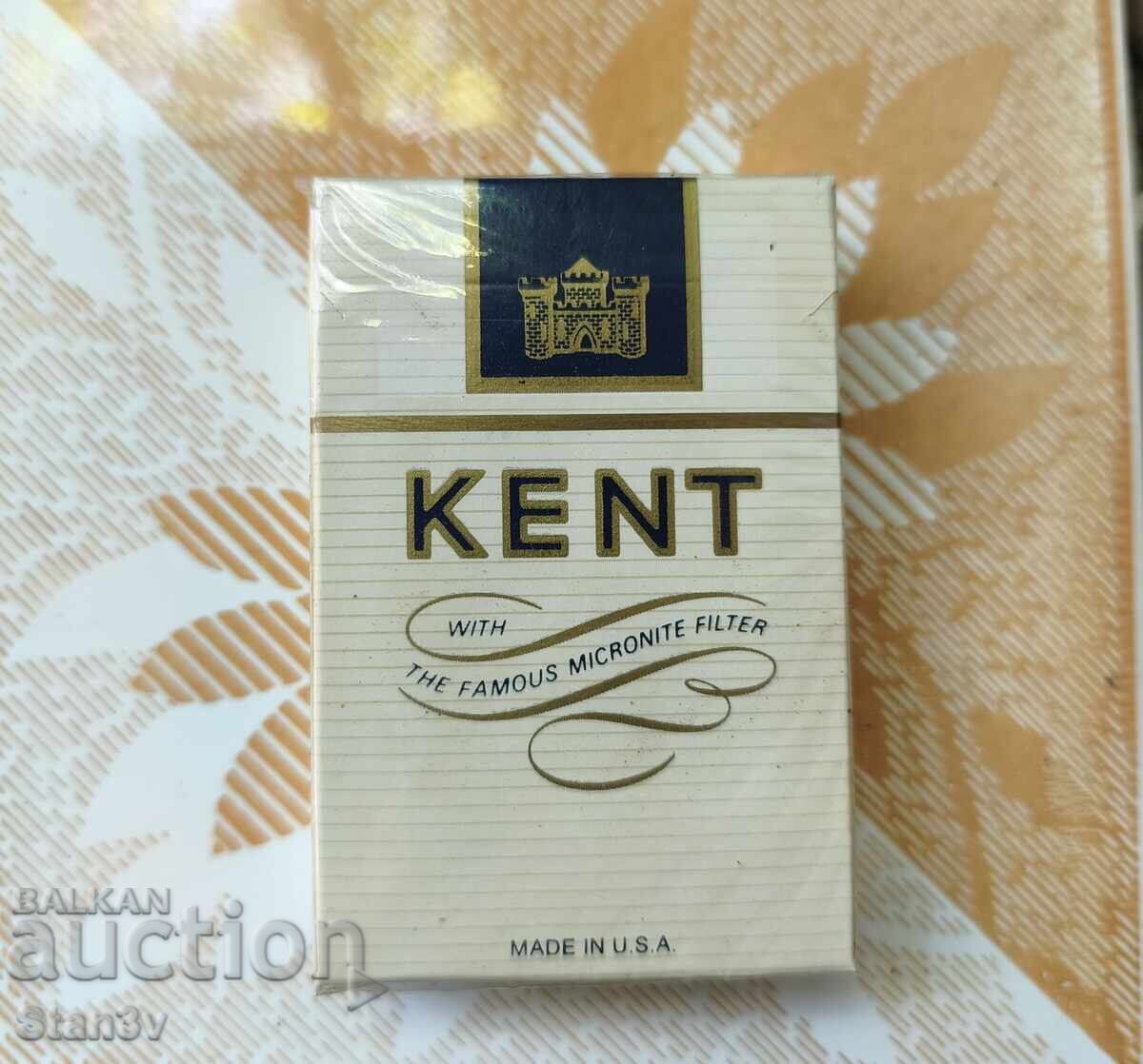 Ανοιχτό πακέτο τσιγάρα KENT