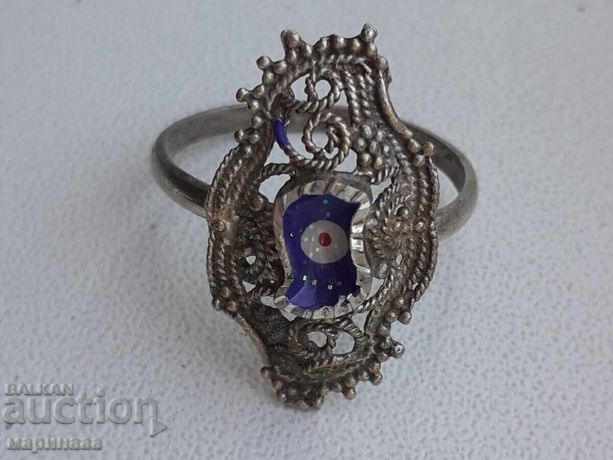 ANTIQUE RING