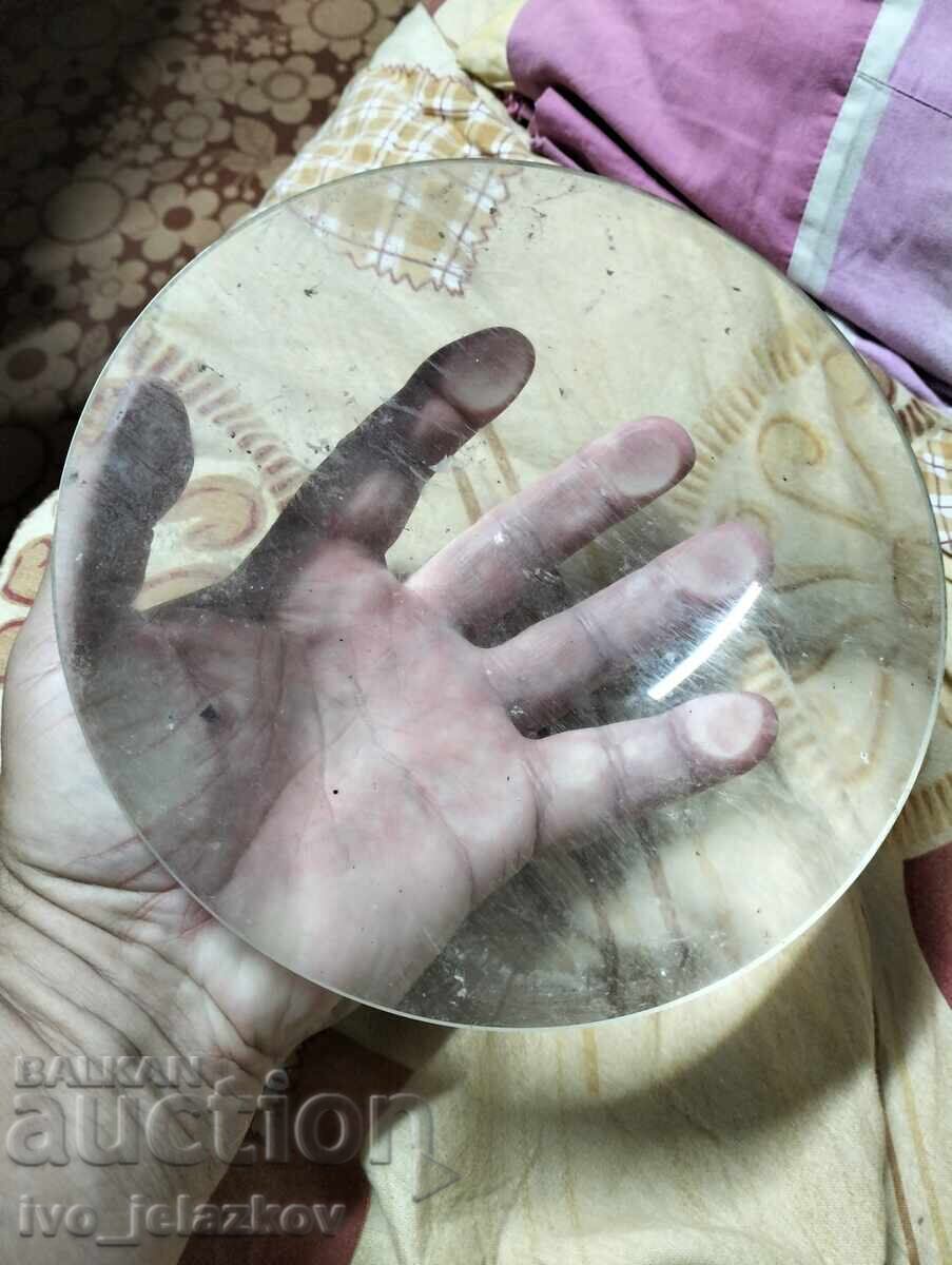 лупа голяма и малка лупа голяма и малка