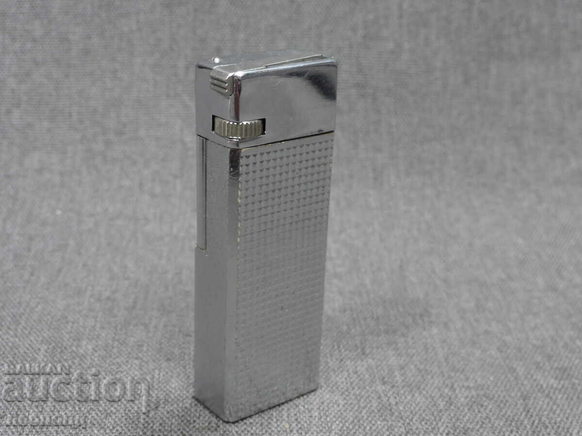 Auction  OLD RETRO GAS LIGHTER CICERO BUTANE GAS