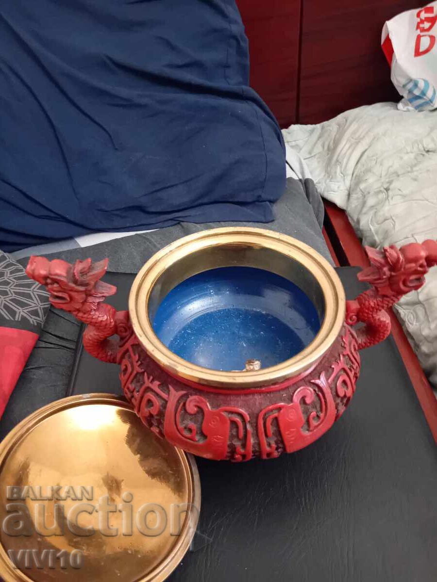 Decorative jewelry box, China with price € 120.00 | 234.70 BGN Decorative jewelry box, China with price € 120.00 | 234.70 BGN