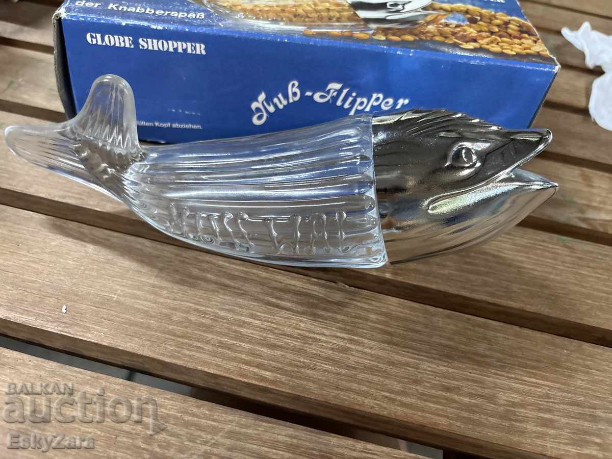 Retro German glass nut dispenser "Fish" – Nubb-Flipper with price € 40.00 | 78.23 BGN Retro German glass nut dispenser "Fish" – Nubb-Flipper with price € 40.00 | 78.23 BGN