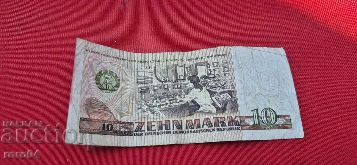 Livrarea DE LA UN EURO