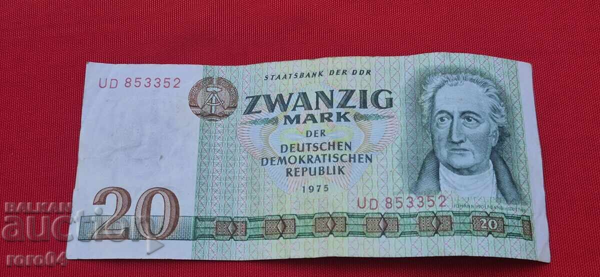 Licitație DE LA UN EURO