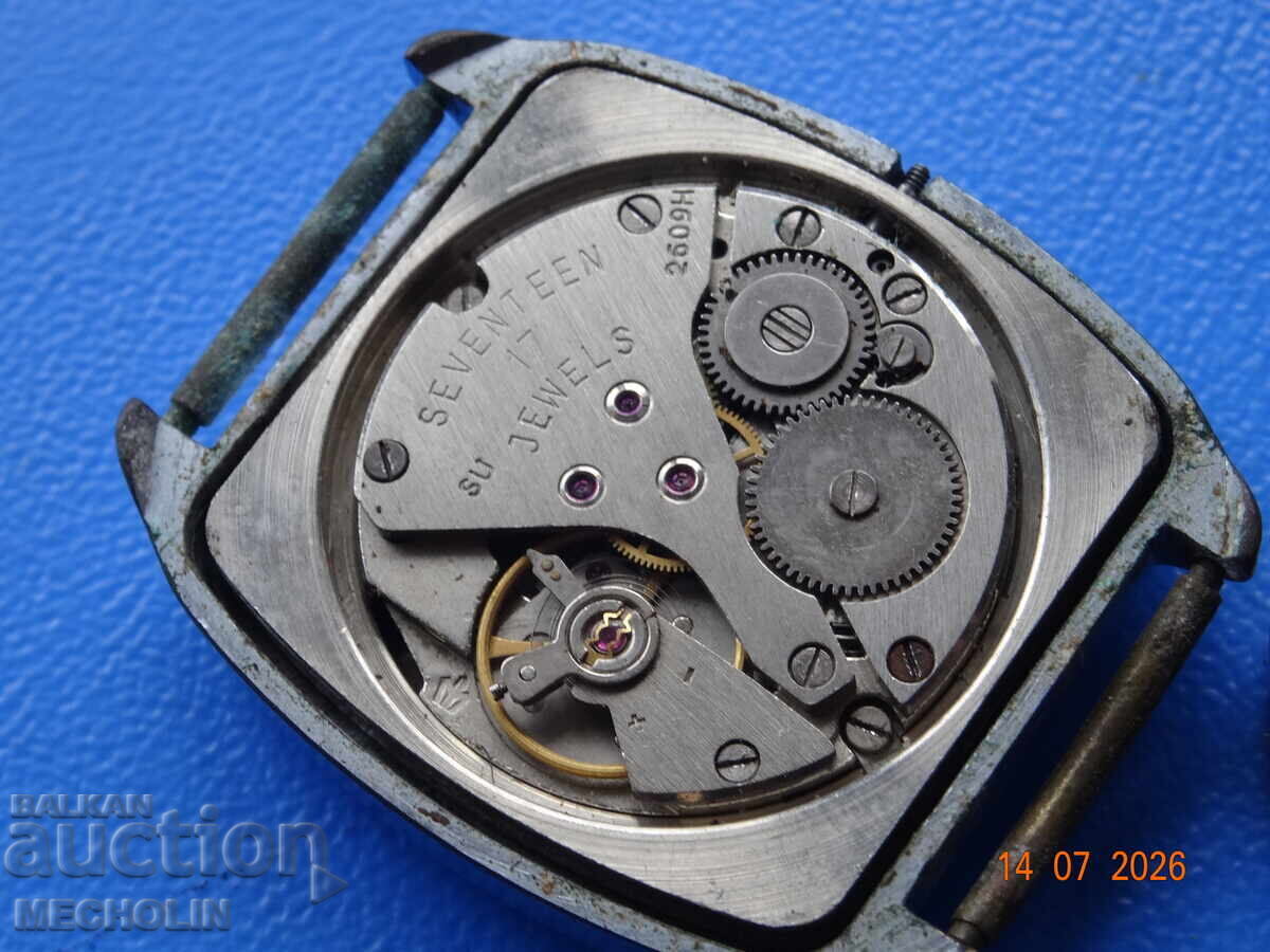 Delivery of OLD RUSSIAN COLLECTIBLE FLIGHT WATCH Delivery of OLD RUSSIAN COLLECTIBLE FLIGHT WATCH
