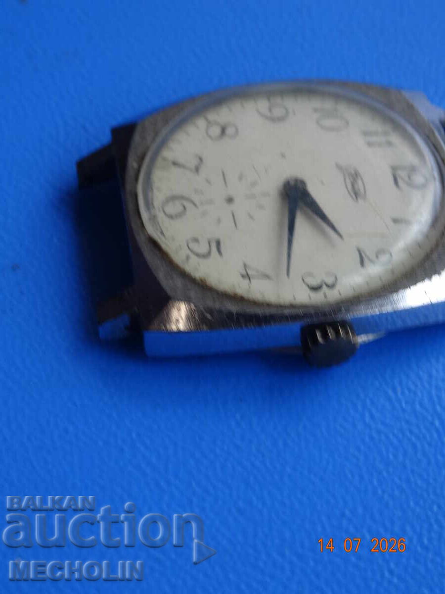Auction OLD RUSSIAN COLLECTIBLE WATCH VICTORY WINTER Auction OLD RUSSIAN COLLECTIBLE WATCH VICTORY WINTER