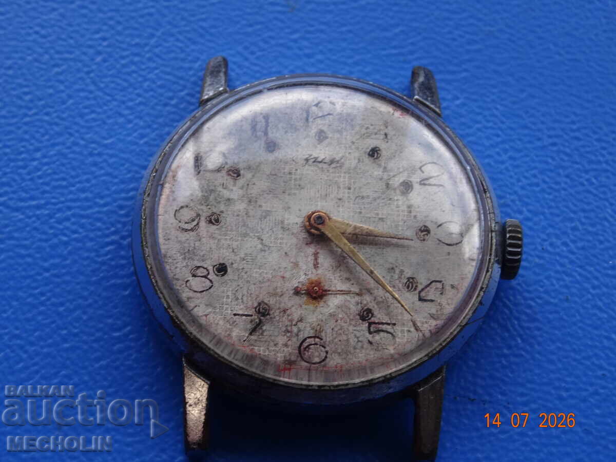 OLD RUSSIAN COLLECTIBLE WATCH VICTORY WINTER - 6 OLD RUSSIAN COLLECTIBLE WATCH VICTORY WINTER - 6