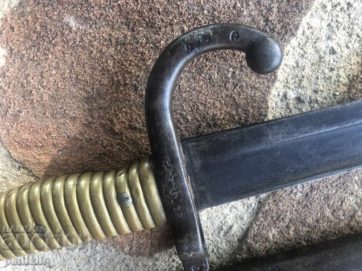 Licitație Baionetă Chassepot cu teacă Licitație Baionetă Chassepot cu teacă