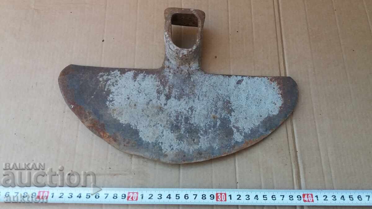OLD SOLID HOE, SHOVEL - 5