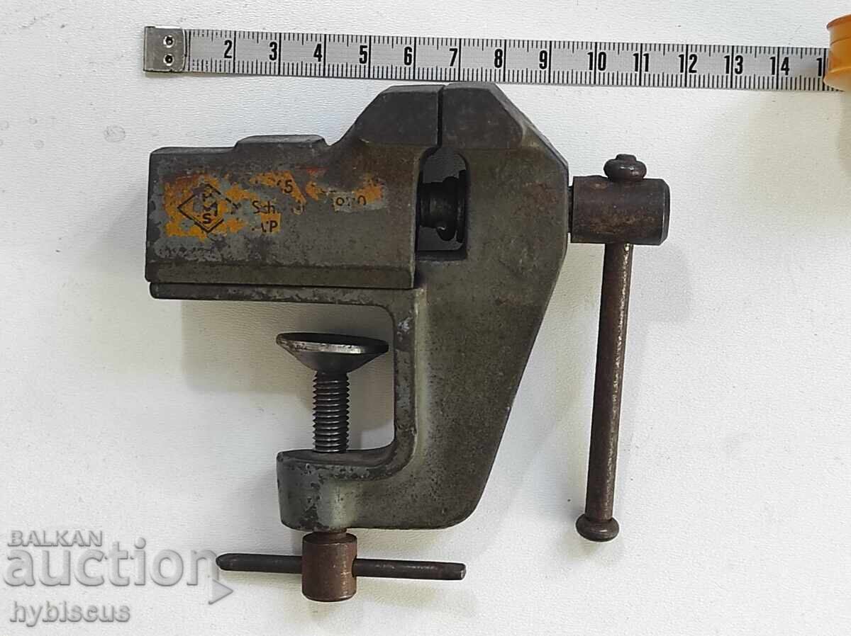 Small vise for a jeweler or watchmaker Small vise for a jeweler or watchmaker