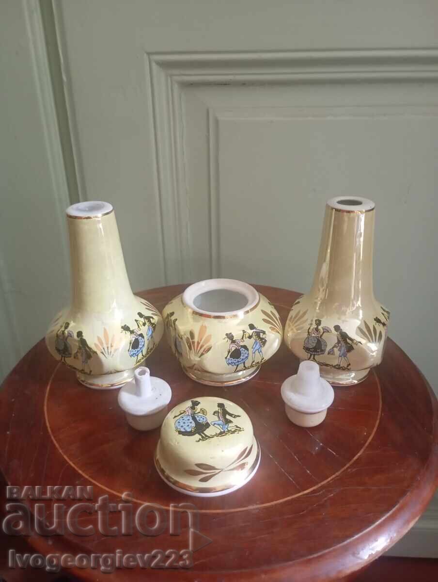 Vintage σετ από πορσελάνινες αλατιέρες με τιμή € 32.00 | 62.59 BGN