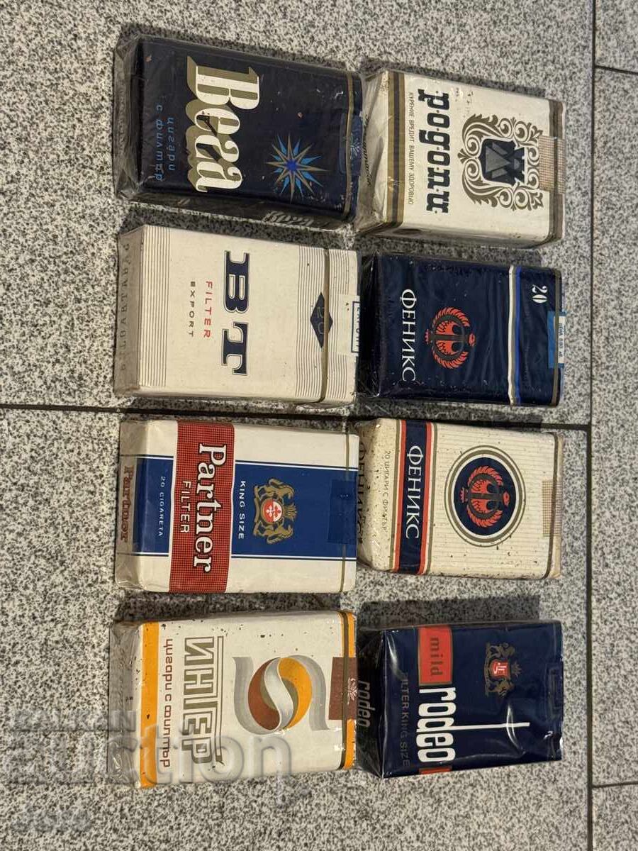 8 collectible cigarette packs