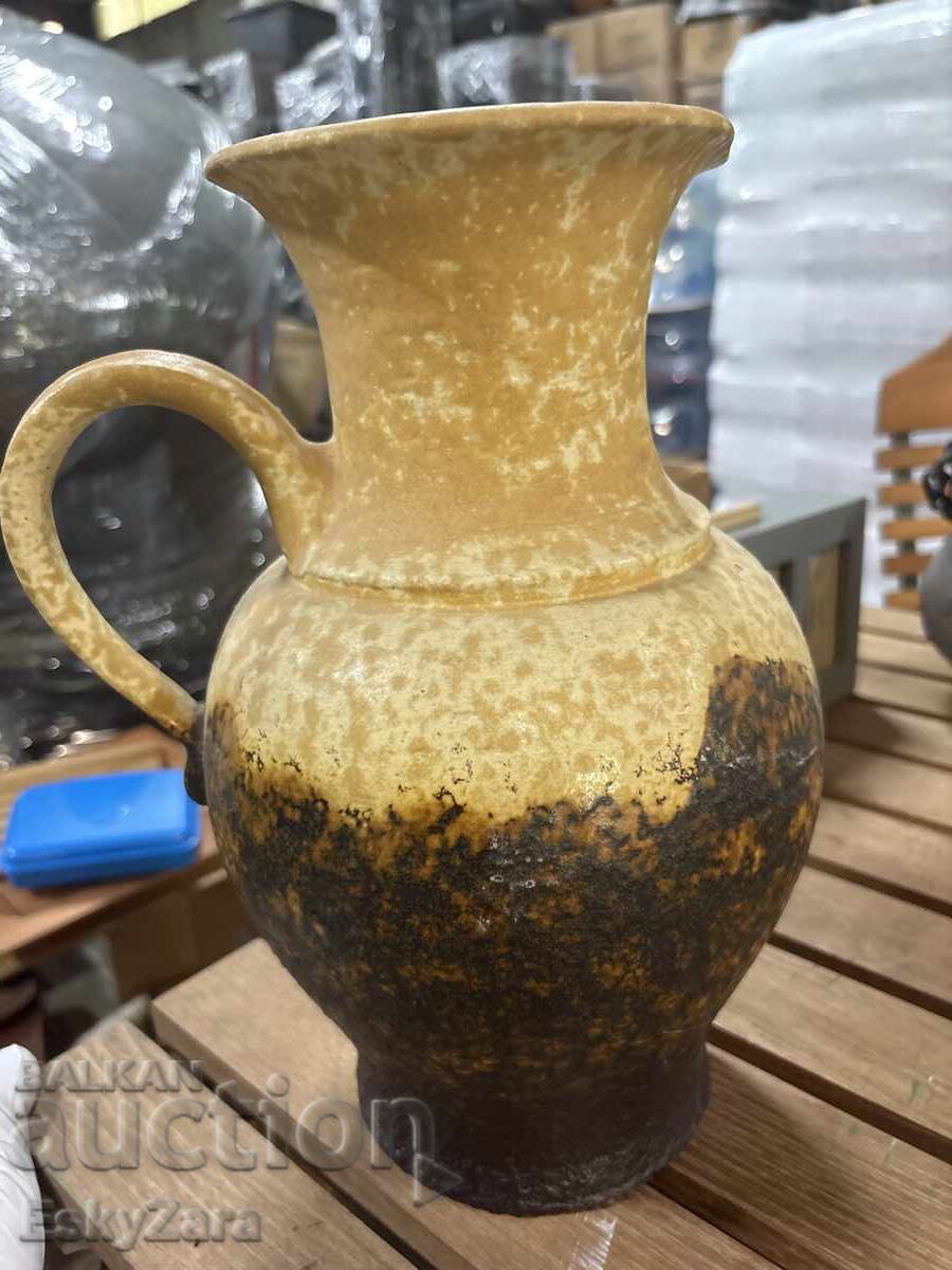 Vază mare din ceramică