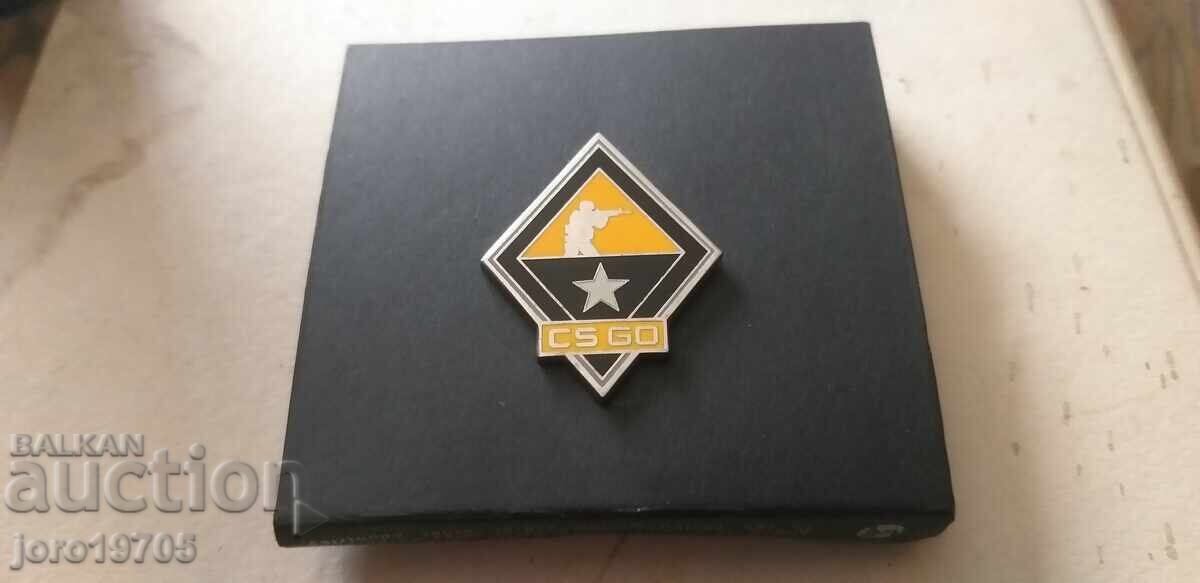 Counter-Strike game badge row with price 5.00 €