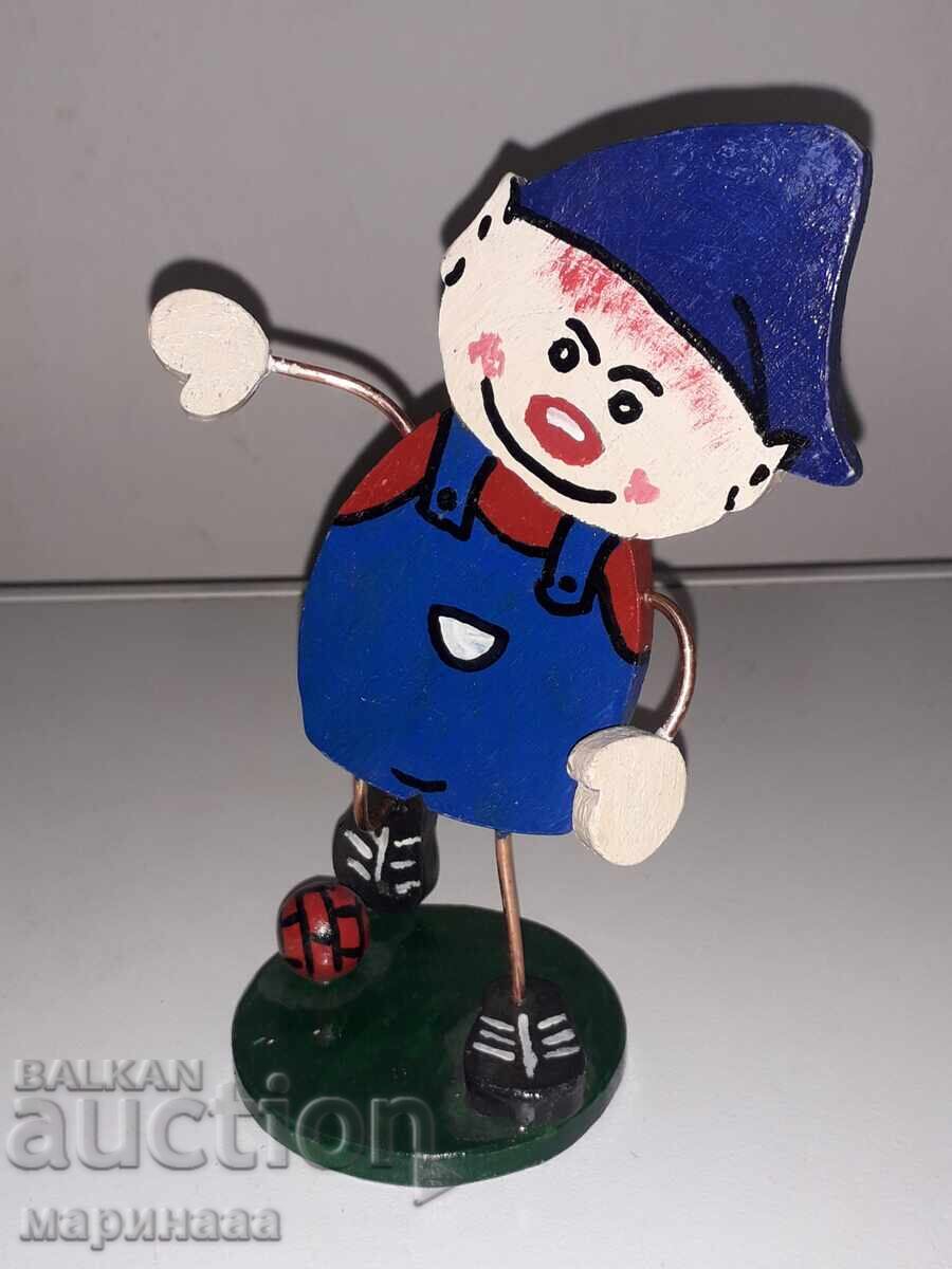 GNOME - FOOTBALLER. WOOD. GERMANY with price € 2.50 | 4.89 BGN