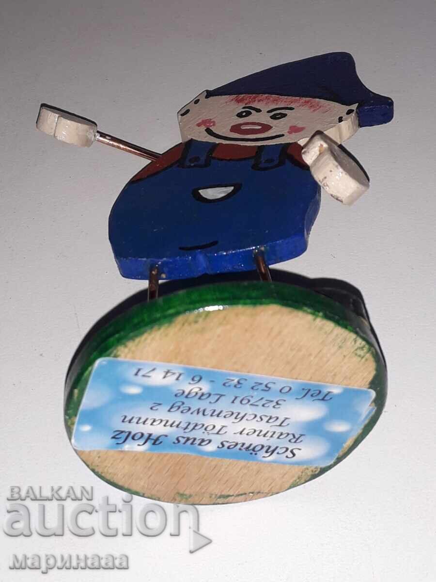 Auction  GNOME - FOOTBALLER. WOOD. GERMANY