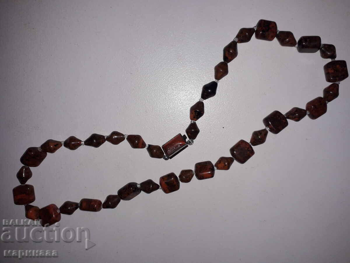 COLIER. OBSIDIAN cu preț € 4.00 | 7.82 BGN COLIER. OBSIDIAN cu preț € 4.00 | 7.82 BGN