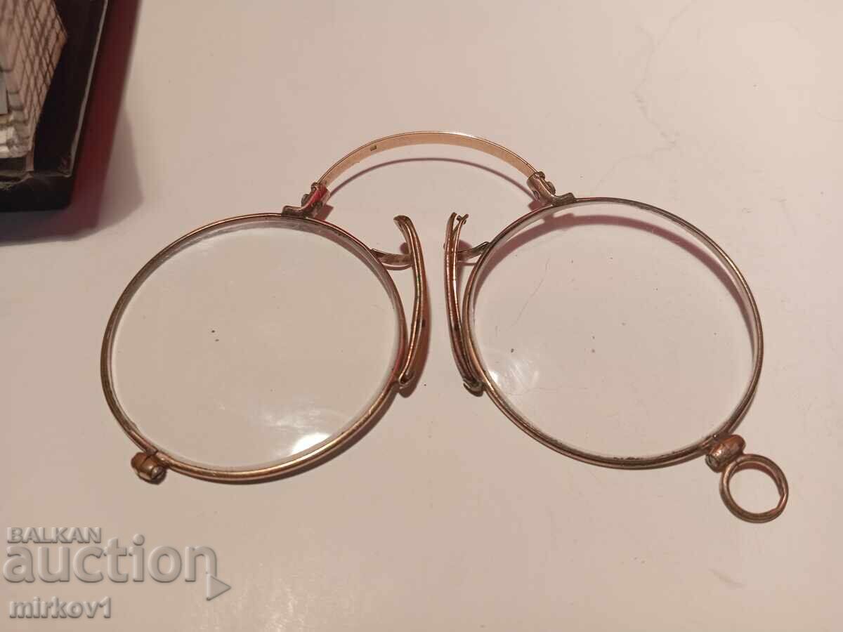Antique pince-nez with price 25.00 €