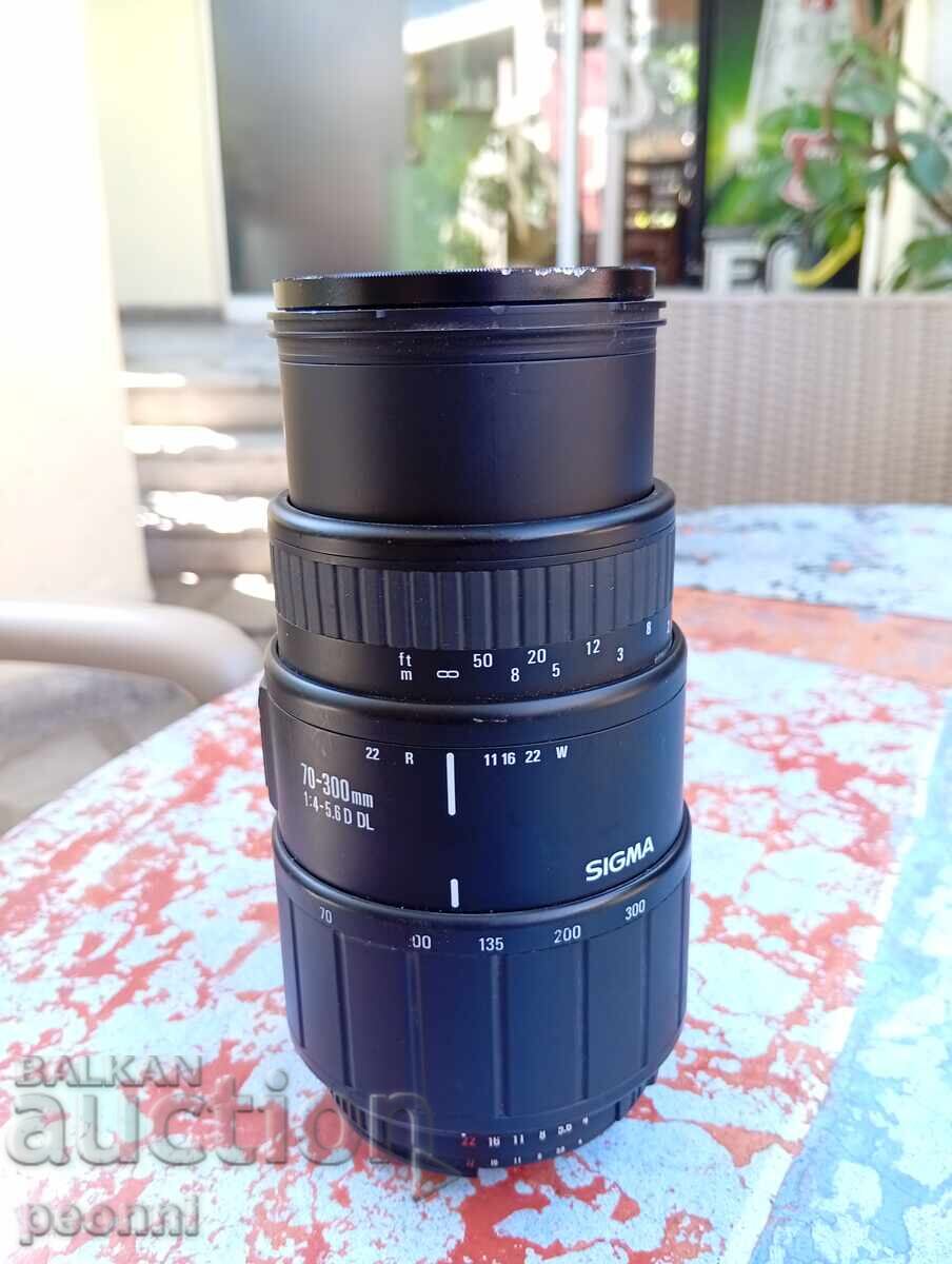 Sigma DL 70-300 lens
