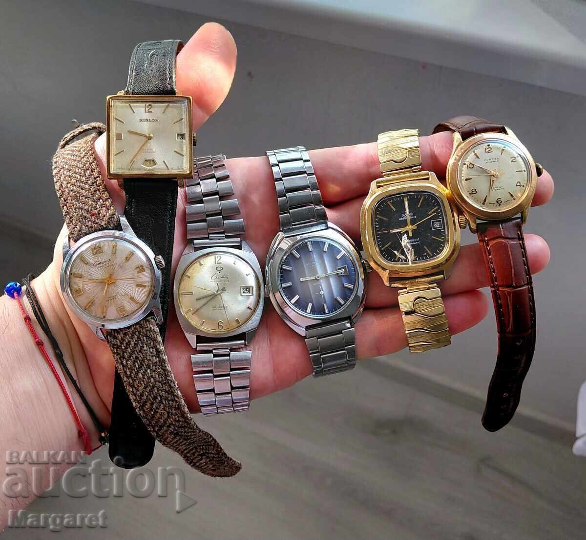 Auction  LOT OF 6 WORKING WATCHES