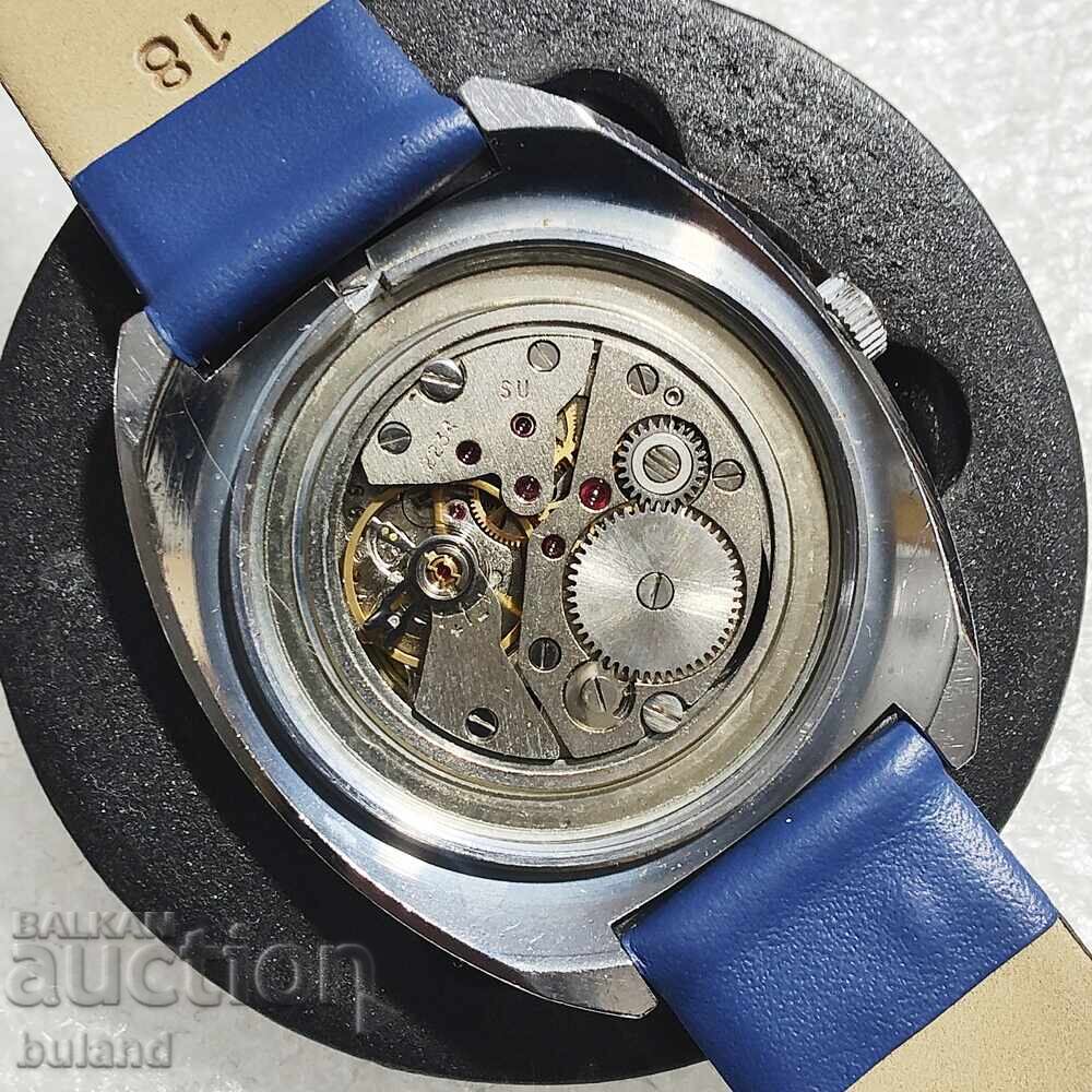 Soviet Watch Vostok Commander's Order of the USSR Ministry of Defense Wostok - 5 Soviet Watch Vostok Commander's Order of the USSR Ministry of Defense Wostok - 5
