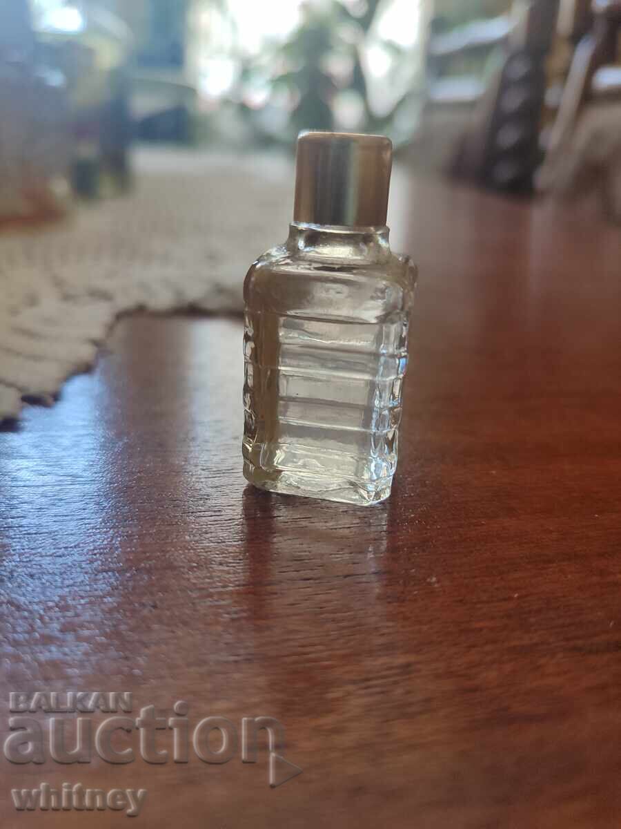 LORA perfume with price € 16.99 | 33.23 BGN LORA perfume with price € 16.99 | 33.23 BGN