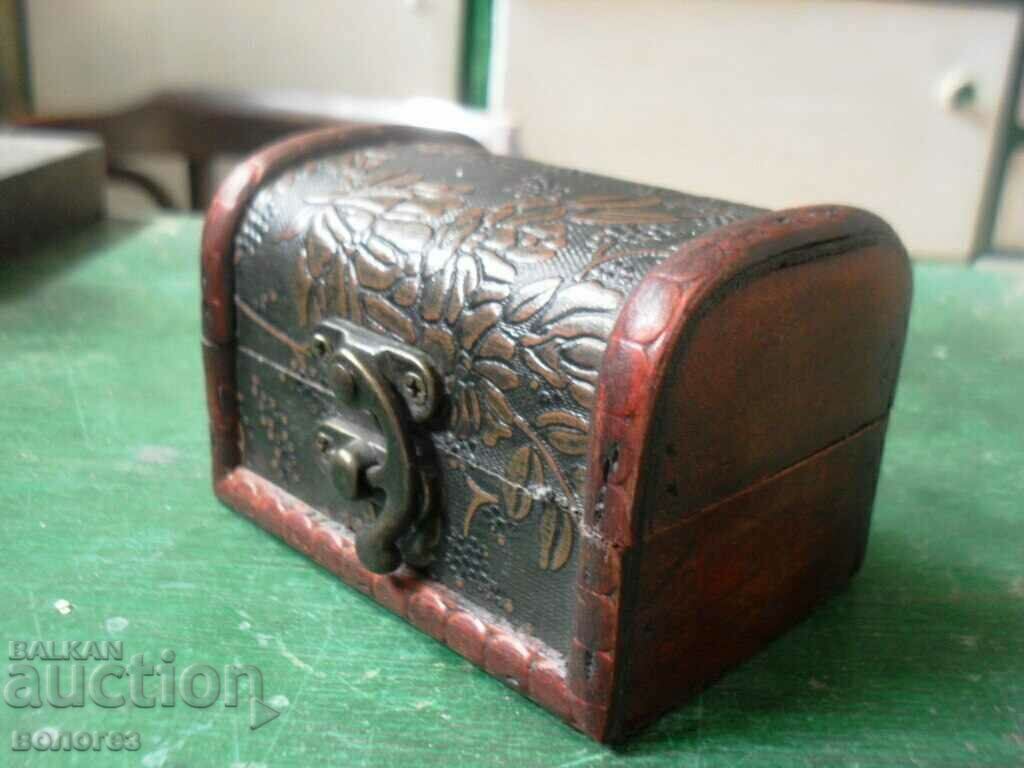 Bamboo Jewelry Box (Lined) with price € 4.20 | 8.21 BGN