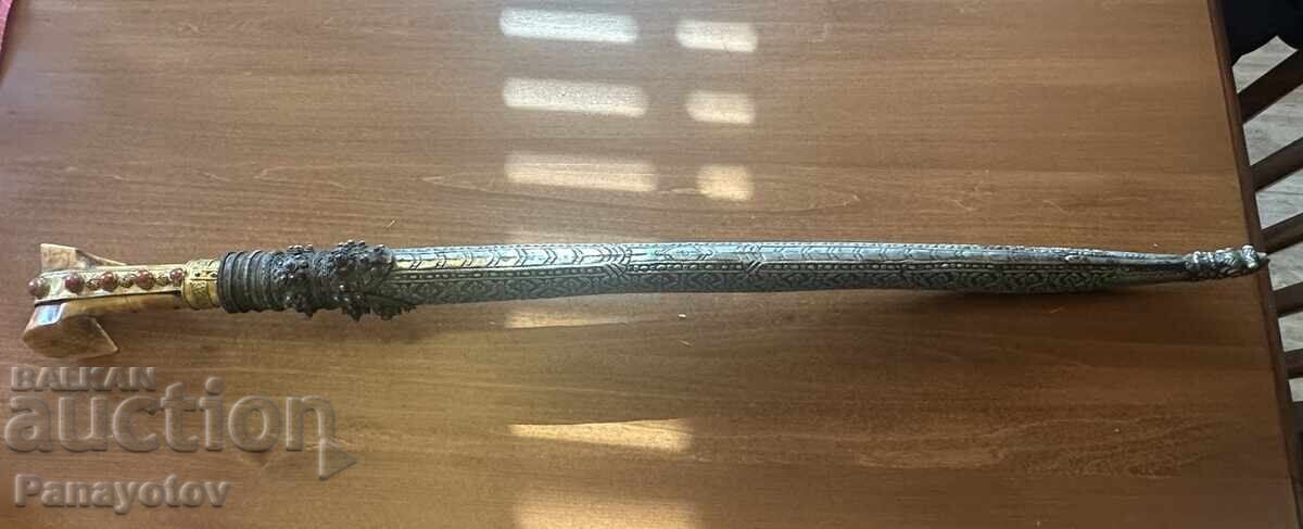 Auction  OTTOMAN YATAGAN WALRUS TUSK CORAL GILDING KNIFE DIRK SHASHKA