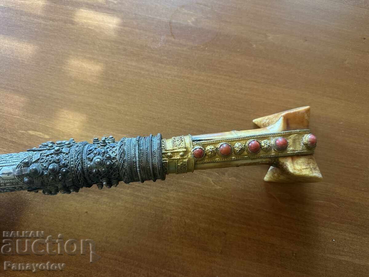 Delivery of OTTOMAN YATAGAN WALRUS TUSK CORAL GILDING KNIFE DIRK SHASHKA