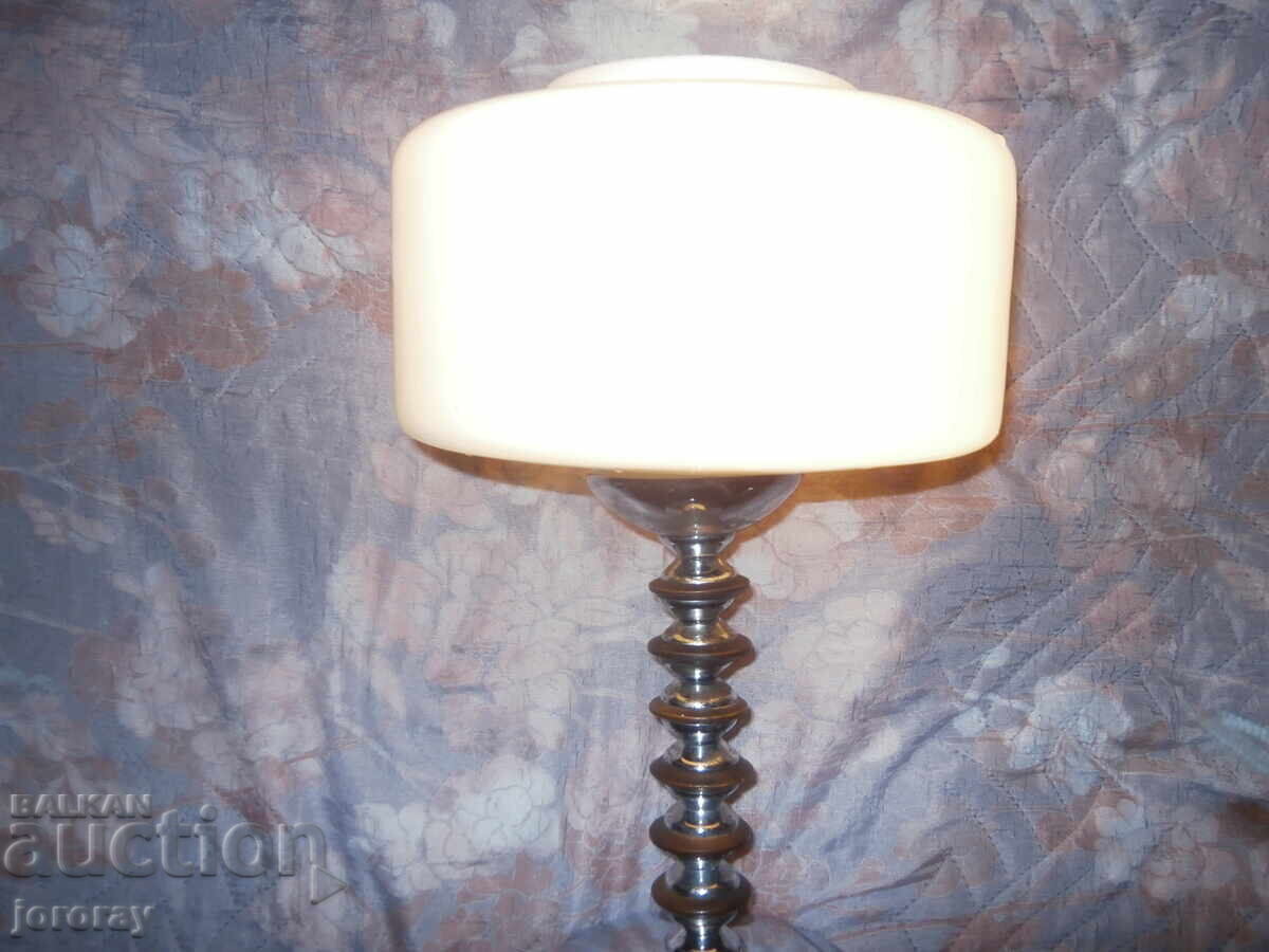 Livrarea Lampă de masă vintage