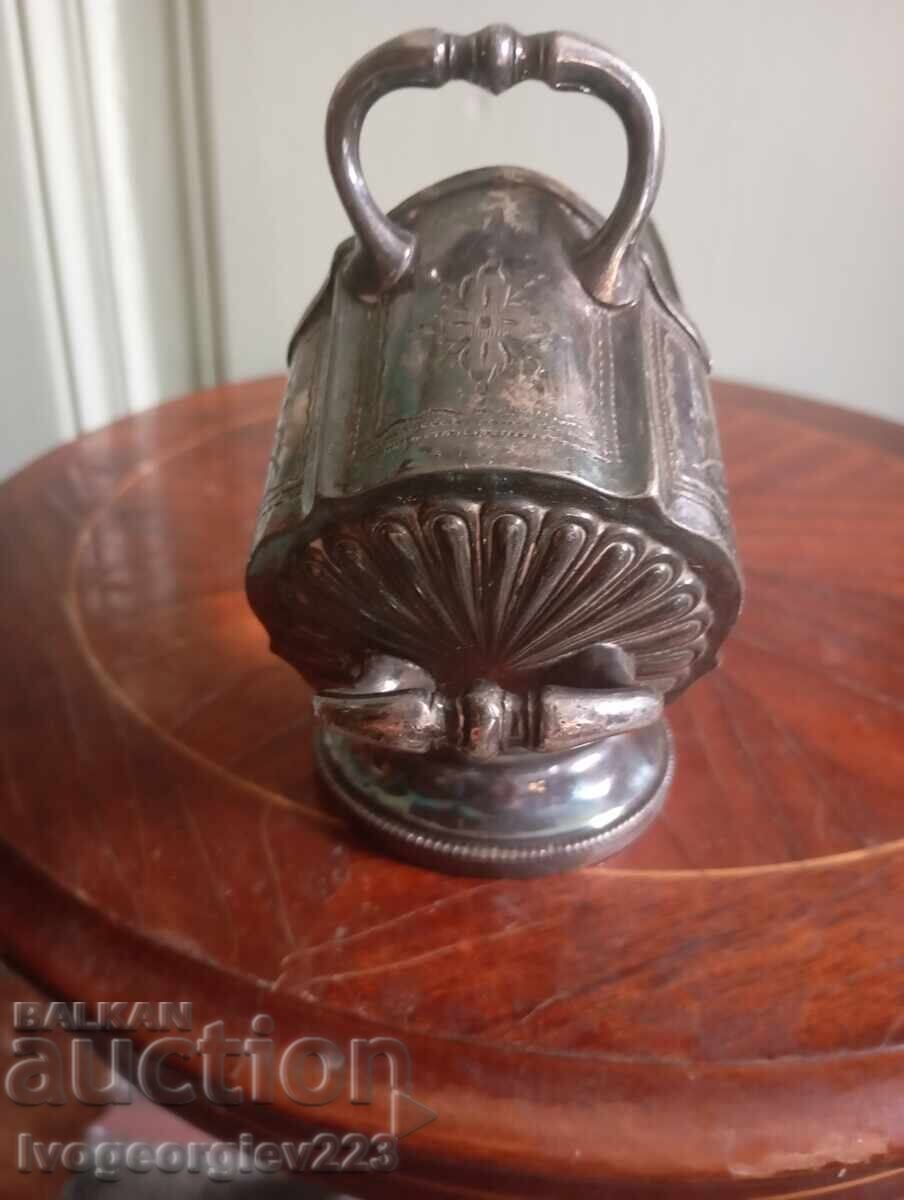 Delivery of Art Deco sugar bowl Delivery of Art Deco sugar bowl