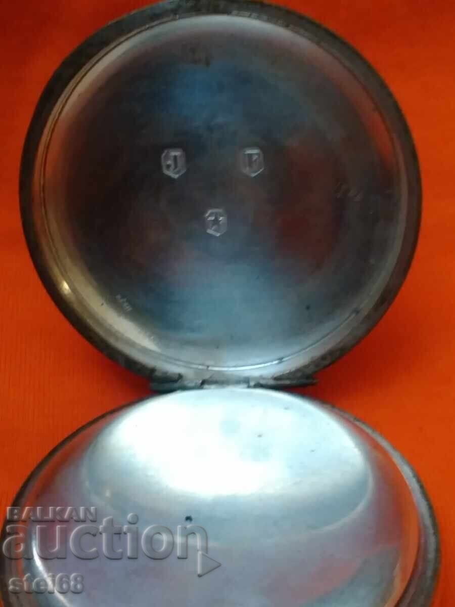 ШВЕЙЦАРСКИ ДЖОБЕН ЧАСОВНИК.-SUPERIOR RAILWAY TIMEKEEPER с цена € 120.00 | 234.70 лв. ШВЕЙЦАРСКИ ДЖОБЕН ЧАСОВНИК.-SUPERIOR RAILWAY TIMEKEEPER с цена € 120.00 | 234.70 лв.