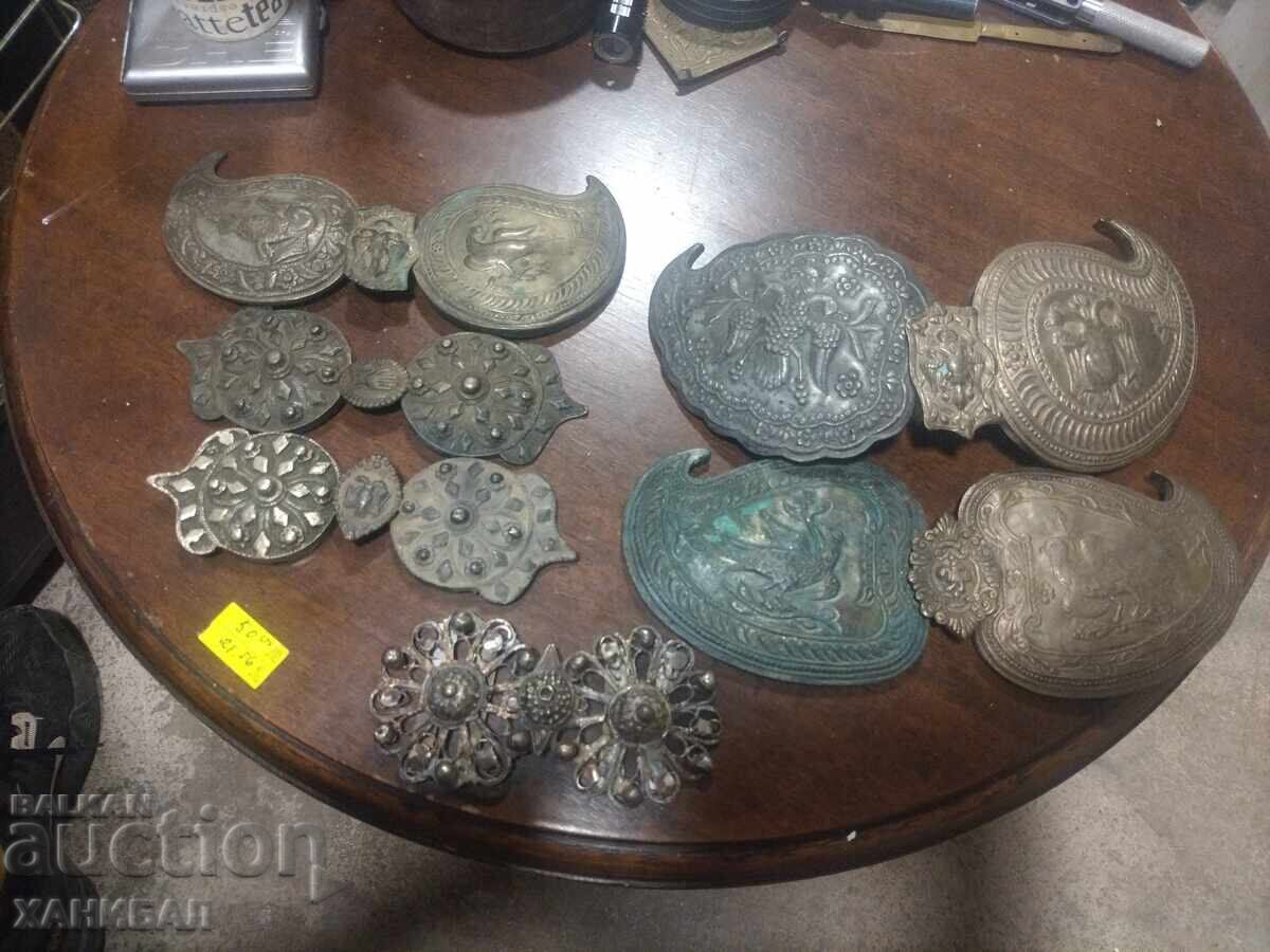 ВЪЗРОЖДЕНСКИ НАКИТ, ПАФТИ, ГРИВНА