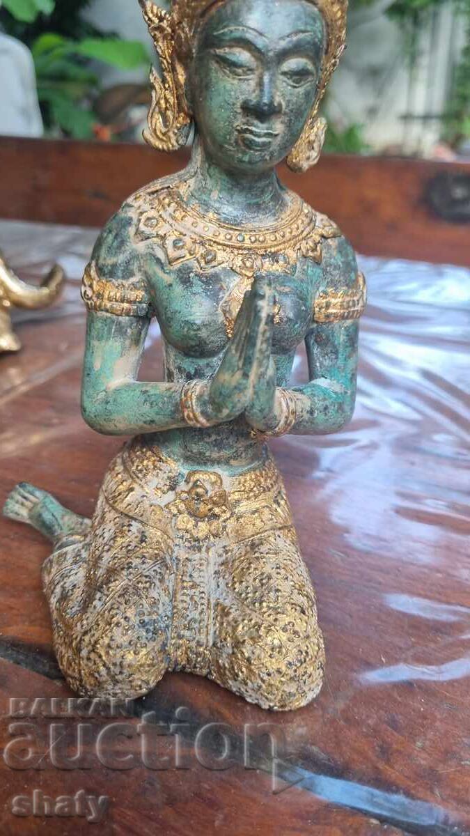 Auction Bronze sculpture. Figure. Nepal Auction Bronze sculpture. Figure. Nepal