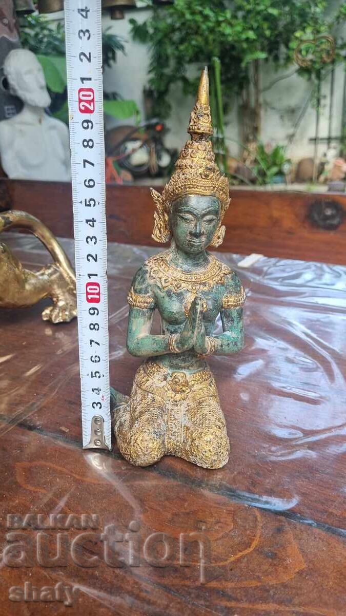 Bronze sculpture. Figure. Nepal Bronze sculpture. Figure. Nepal