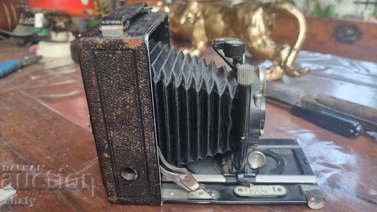 Rare bellows camera with price € 85.00 | 166.25 BGN Rare bellows camera with price € 85.00 | 166.25 BGN
