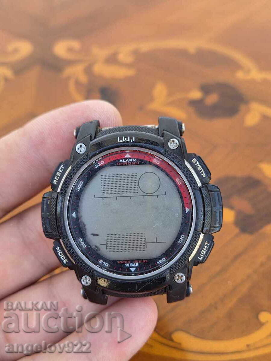 Ръчен часовник Q&Q M119J004Y с цена € 0.01 | 0.02 лв.