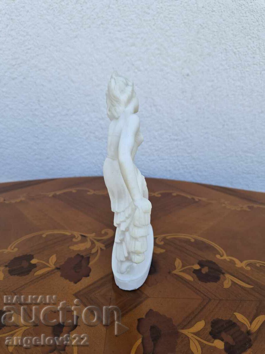Figurină statuetă masivă frumoasă!!! cu preț € 0.01 | 0.02 BGN