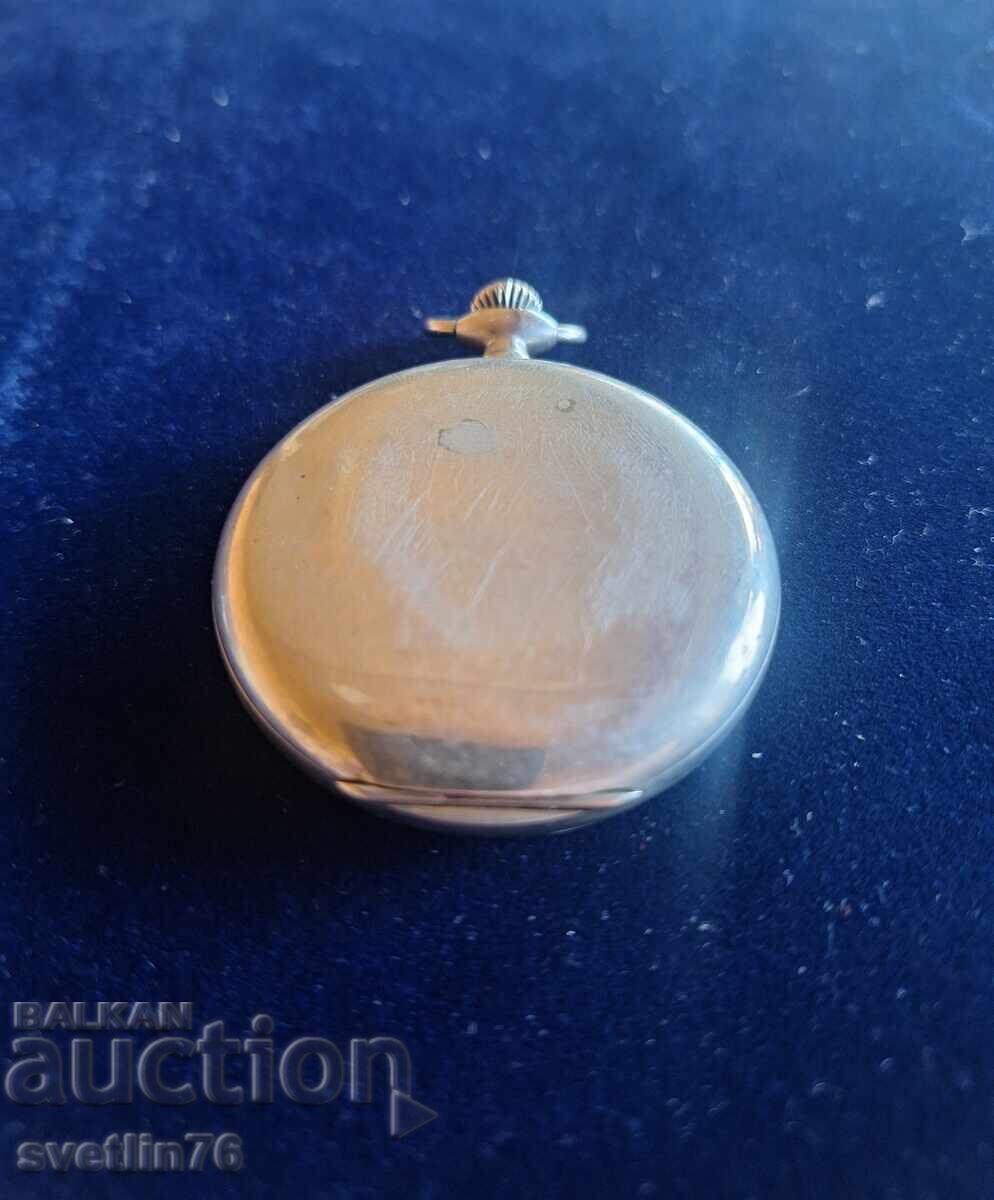 Old pocket watch Omega with price 100.00 €